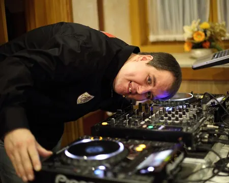 Dj Maci